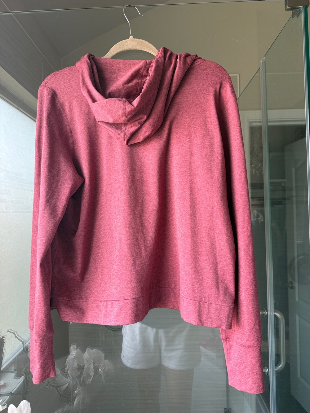 Vuori Heathered Rose Pull-On Hooded Sweatshirt believe it’s called sunnyside - Picture 2 of 3